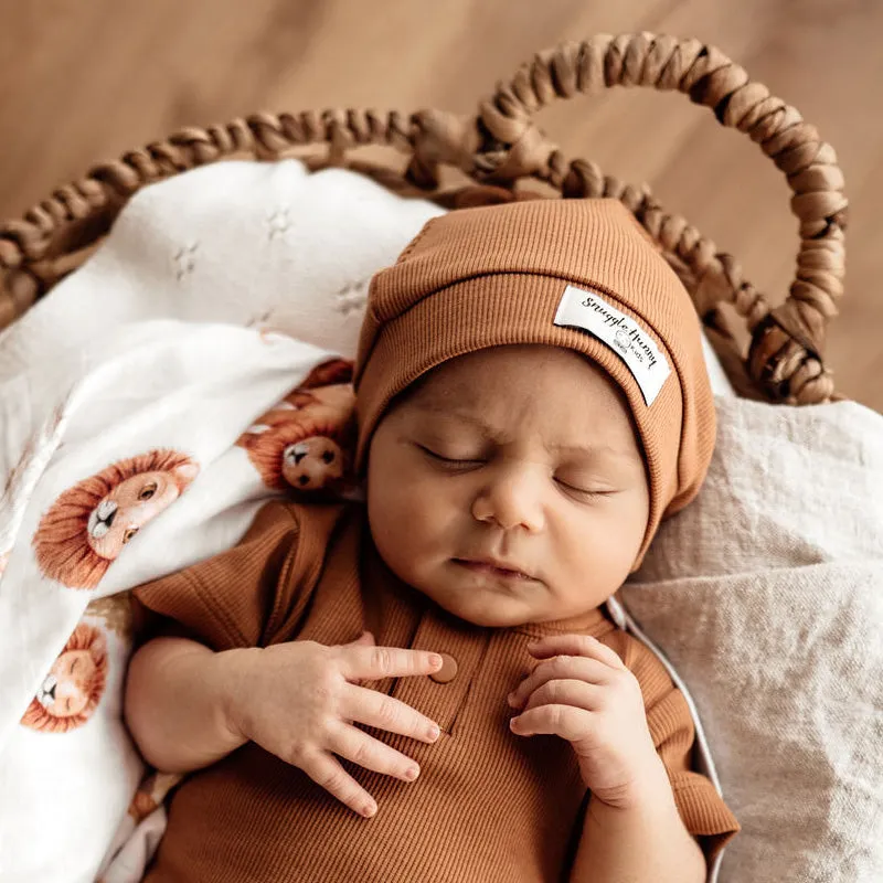 Chestnut Ribbed Knotted Beanie